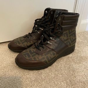 Mens Fendi Boot.  Fendi Size 8